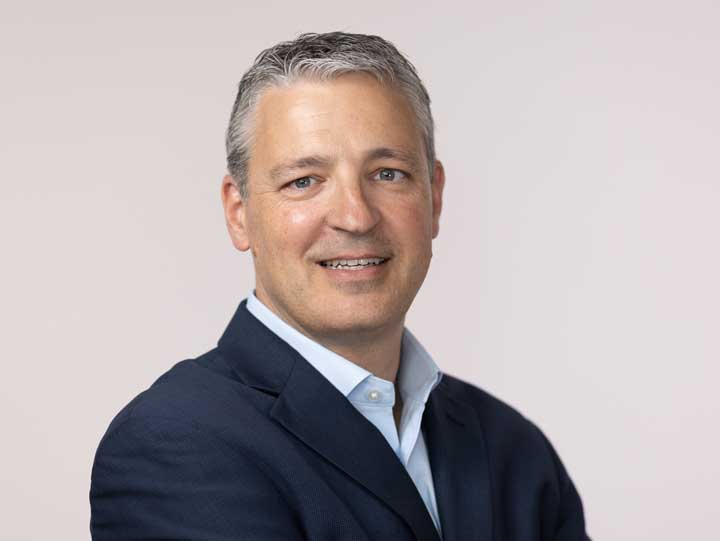 Byron Bright